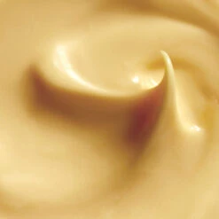 Medik8 Crystal Retinal Ceramide Eye 3 15ml -Cheap Wellness Beauty Store Medik8 Crystal Retinal Eye Lifestyle 5