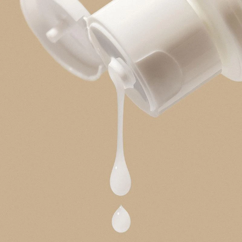 Alpha-H Generation Glow Daily Resurfacing Essence 100ml 4 Alpha-H Generation Glow Daily Resurfacing Essence 100ml - Image 4