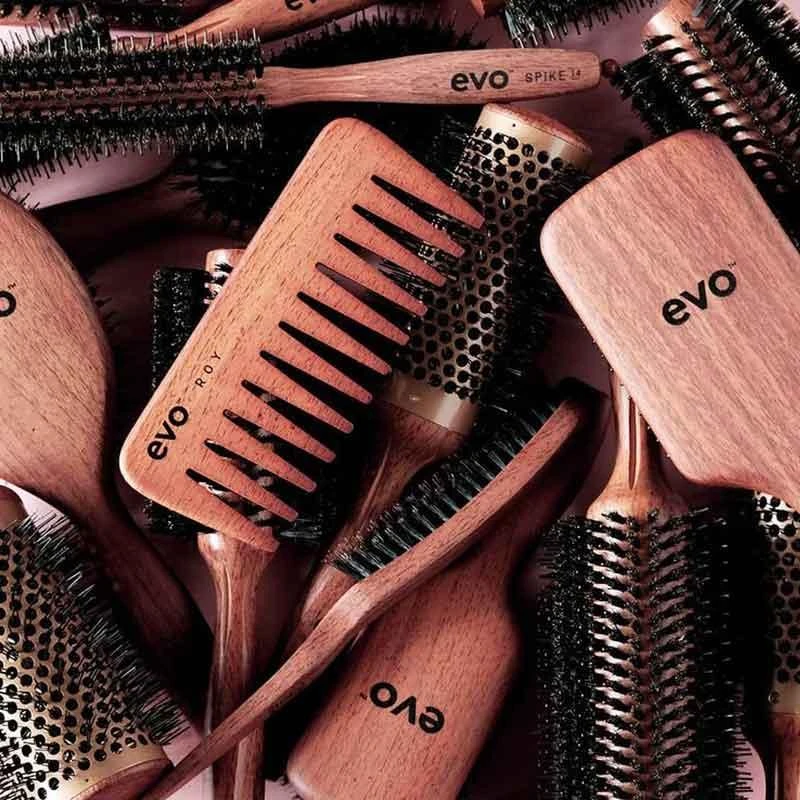 Evo Bruce 28 Natural Bristle Radial Brush 2 Evo Bruce 28 Natural Bristle Radial Brush - Image 2